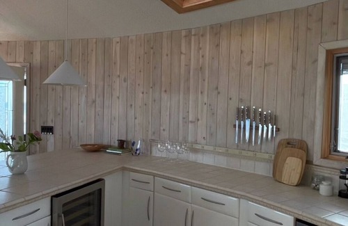 Ocean Beach Casa | Oceanfront, beautiful 4-bedroom house in Fire Island. Panoramic views.