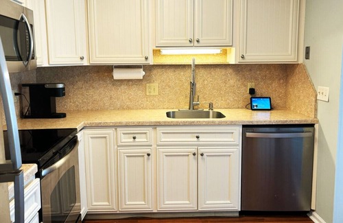 Beach Haven Apartamento | Oceanfront condo with ocean view