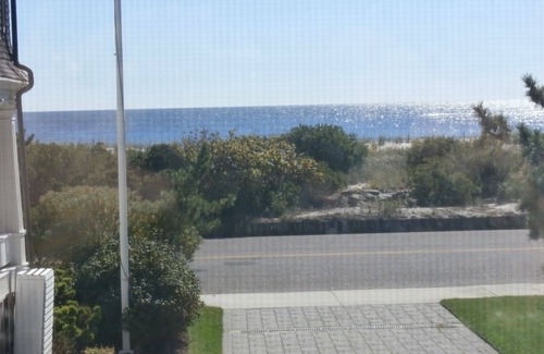 Admiral Estates Cabaña | Cottage Oceanfront Aislado privado Se admiten perros en Colvmns por el mar
