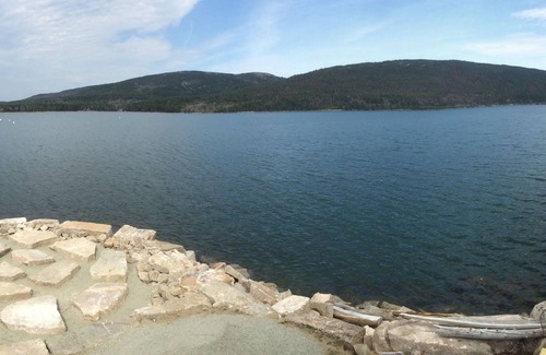Hall Quarry Cabaña | Casa frente al mar en Somes Sound