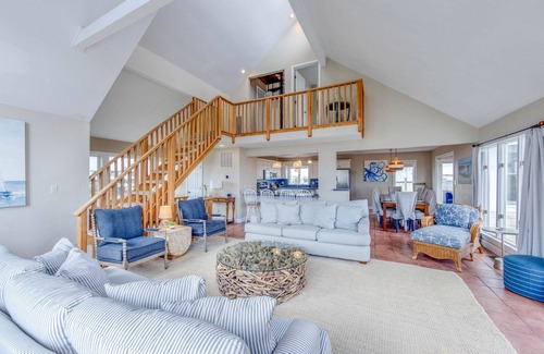 Waves Casa | Oceanfront Dog Friendly w/ Private Pool, Hot Tub, Game Room, Cargo Lift, Tennis