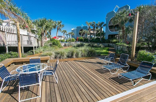 Butler Beach Condominio | Oceanfront Elegance: Luxe Condo in St. Augustine