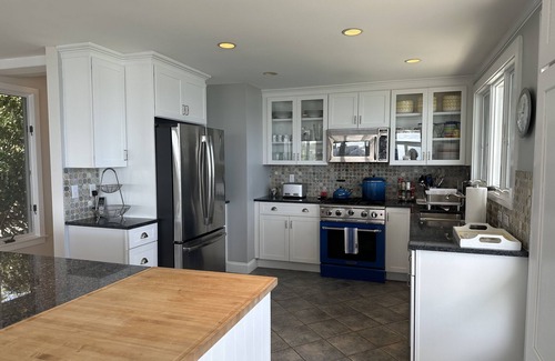 Kennebunkport Casa | Finca frente al mar con piscina climatizada, tenis y playa privada