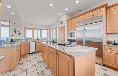Hatteras Casa | Oceanfront Oasis 2025 Upgrades, Pool, Hot Tub, Tiki Bar, Dog-Friendly & Stunning Views!