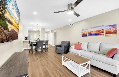 St. Augustine Beach Apartamento | Oceanfront Oasis