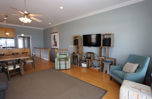 Surf City Casa | ¡Nuevo julio de 2018! Frente al mar, registro anticipado gratuito !! 4/5 dormitorios, piscina, ascensor, mascotas