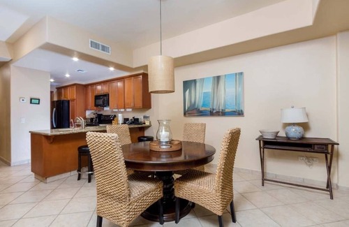 Puerto Peñasco Complejo | Frente al mar 2 dormitorios 2 baños condominio, totalmente amueblado, impresionantes vistas al atardecer