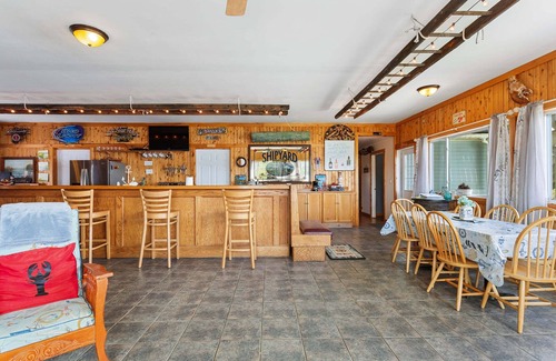 Sullivan Apartamento | OCEANFRONT - Taunton Bay Escape with 2 Apts & Cottage - sleeps up to 13 people!