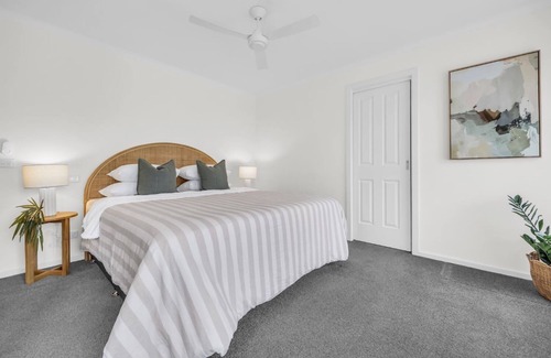 Tura Beach Cabina | Oceans Edge: Tura Beach