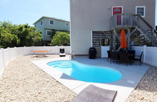 Ocean Sands Casa | Oceanside, Pool, Close to Beach, Sun Decks, OS1E, Seas The Day