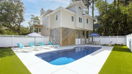 Corolla Light Casa | Oceanside, Private Pool, Hot Tub, Screened Porch, 722, The Sandlot