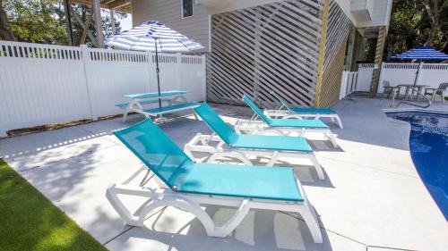 Corolla Light Casa | Oceanside, Private Pool, Hot Tub, Screened Porch, 722, The Sandlot