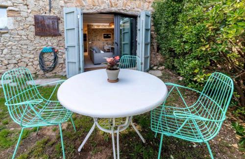 Sobrestany Apartamento | Ocells de Montgri- apartamento rural en el Empordà
