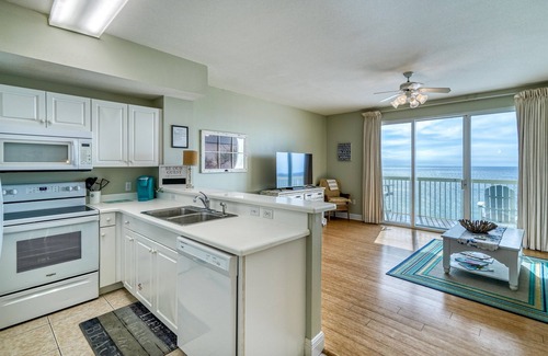 Miramar Beach Complejo | Oct/Nov Specials! Beautiful views!