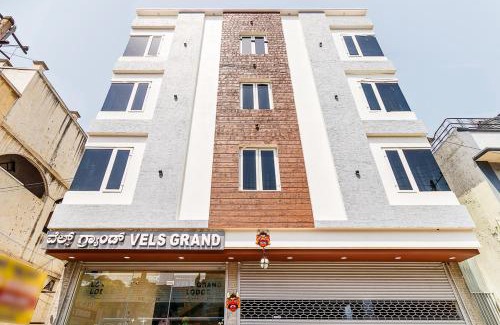 Kalasipalya Hotel | Octave Vels Grand Hotel