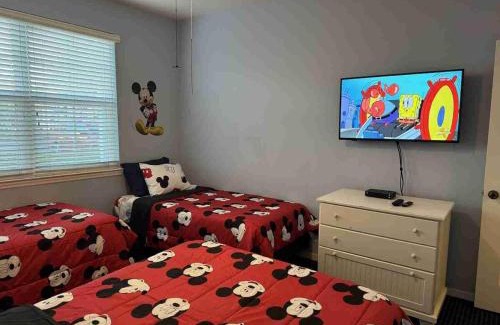 Kissimmee Apartamento | October Deal Only 97 - dollars Family Villa with a Pool FREE Disney Shuttle - 2 Bedrooms, 2 Baths -Sleeps 8- 3019