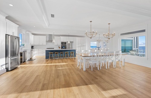 Crescent Beach Casa | OCTOBER-MAJOR SAVINGS! 9BR OCEANFRONT! LARGE HEATED POOL/ COMPLETE GAME ROOM!