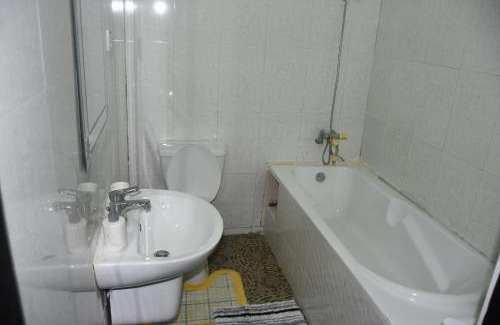 Akosombo Hotel | Odo So Royal Hotel