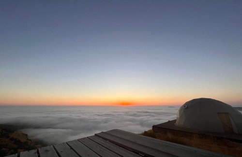 Kfardebian Otro | Odom Retreat