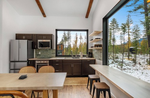 Columbia Falls Cabina | Off Grid Stays - Cabin #1