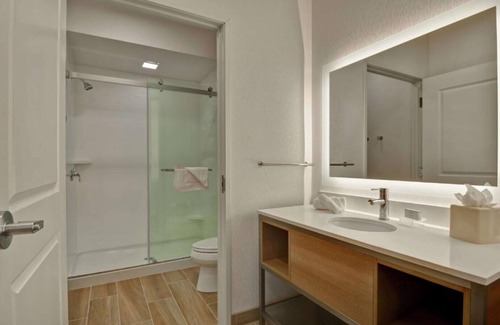 Eastlake Greens Casa | OFF HWY 125 IN CHULA VISTA’S EASTLAKE