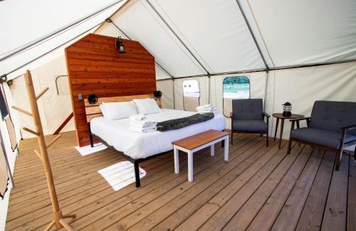 South Haven Otro | Off Map Glamping