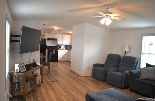 Hopedale Casa | Off The Hook Fish Camp located on the historic Bayou La Loutre!