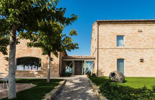 Montegiorgio Complejo | Officina del Sole