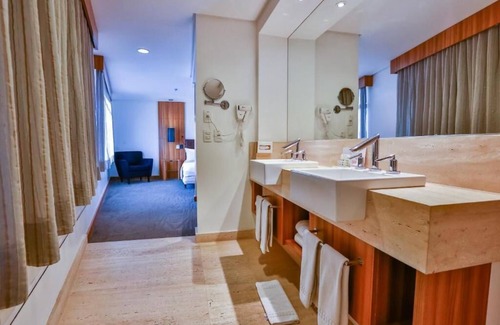 West Sector Hotel | Oft Alfre Hotels