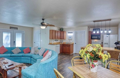 Aransas Pass Cabaña | Oh Buoy! It's vacation time!