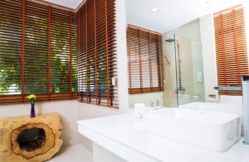 Haad Rin Hotel | OH LA LA KOH PHANGAN