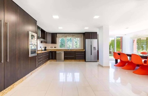 Guadalmar Casa | Ohana 1 Villa de lujo con piscina climatizada