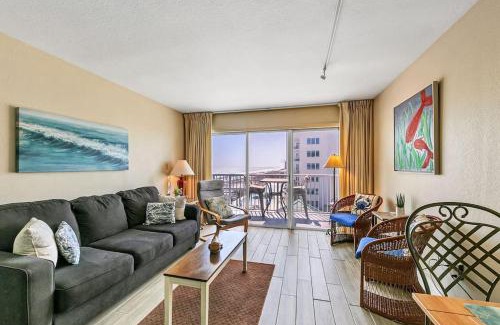 Fort Walton Beach Casa | Okaloosa Island Gulf View Resort Studio w Balcony
