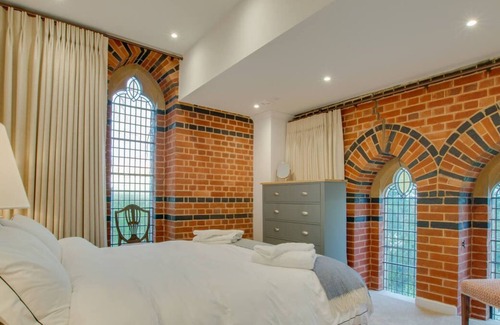 Horsmonden Casa | Old All Saints Church