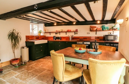 Watchet Cabaña | Old Bridge Post Office