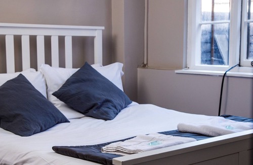 Bordesley Hotel | Old Crown Hotel