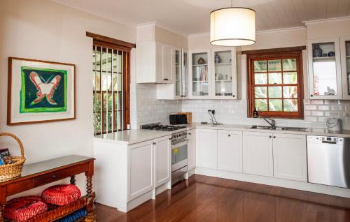 Duns Creek Villa | Old Duninald House - Historic Farmhouse Experience