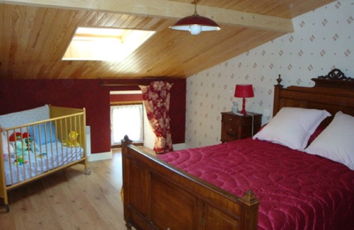 Celles Cabaña | Antigua casa de campo alquilada por la noche