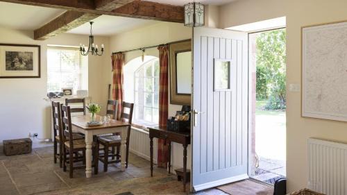 Kelso Casa | Old Mill Cottage