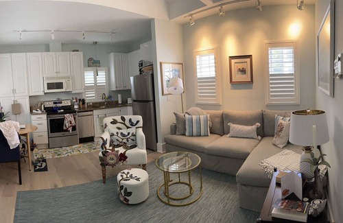 Old Naples Cabaña | Antigua casa histórica de Nápoles, hermosa, tranquila, ubicación ideal