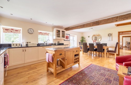 Newtown Cabaña | Vieja rectoría COTTAGE, family friendly en Aberhafesp, Ref 903.548