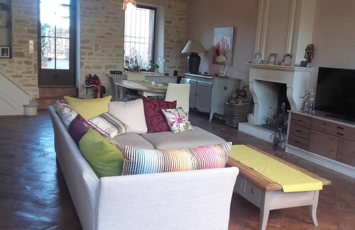 Lancon-Provence Casa | Antiguo convento reformado