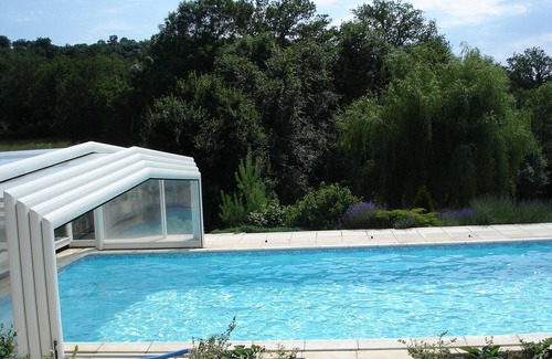 Mayrinhac-Lentour Casa | Casa rural en el campo con piscina cubierta cerca de RocamadourPadirac