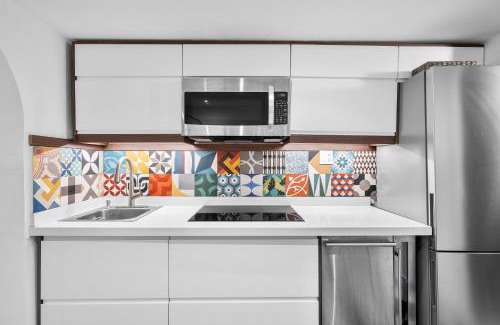 Catedral Apartamento | Old San Juan Art Loft Fast Wifi Near El Morro