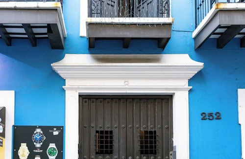 Old San Juan Apartamento | Old San Juan's Core | Getaway on Calle Fortaleza | by Otium