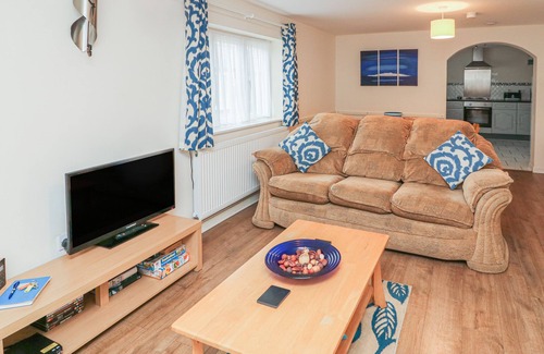 Louth Cabaña | Old Sweet Shop