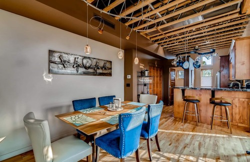 Martinez Park Casa | Old Town Loft Oasis With Amazing Rooftop Deck!