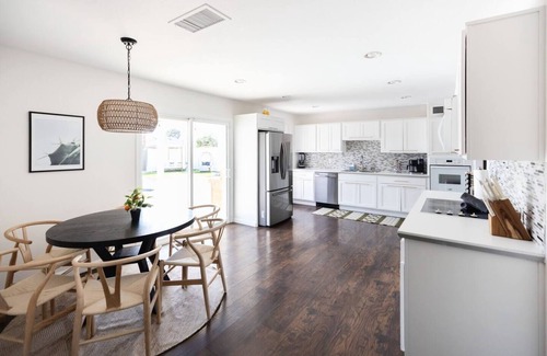 Cox Heights Casa | Old Town | Luxury | New Heated Pool | Oasis | Golf
