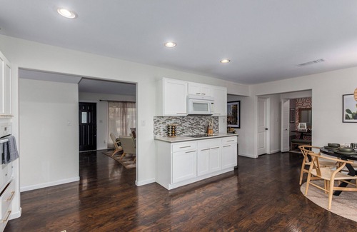 Cox Heights Casa | Old Town | Luxury | New Heated Pool | Oasis | Golf