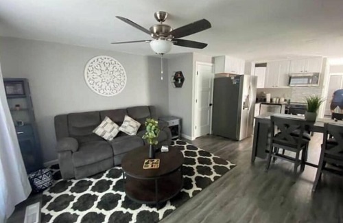 Pocatello Casa | Old Town Modern 2bed/1bath home with patio & yard